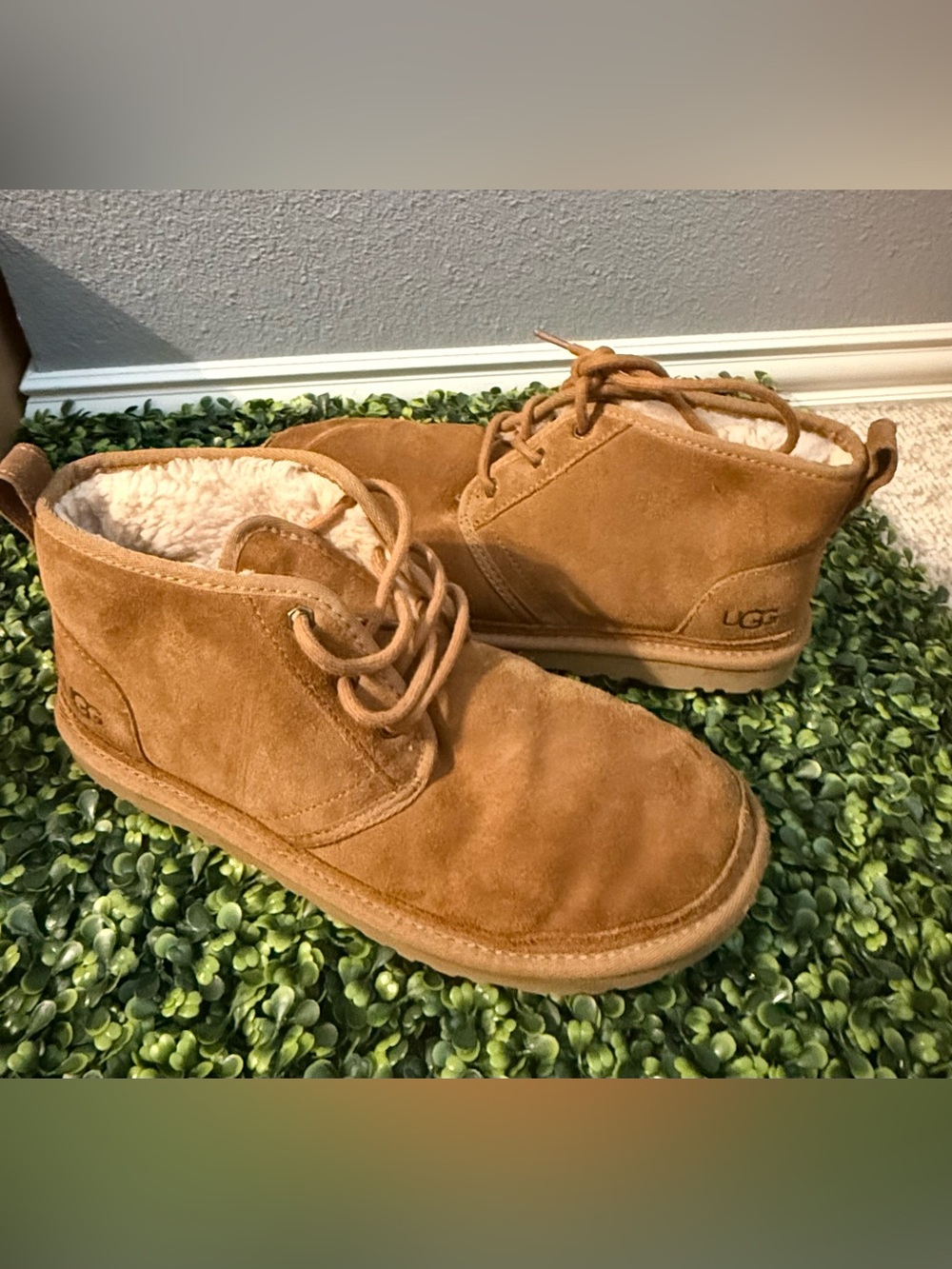 UGG Chestnut Suede Lace-Up Boots EU 41 Women 10